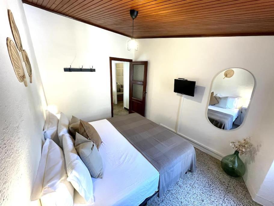 Historic Downtown Home By The Sea With King Bed Monterosso al Mare Extérieur photo